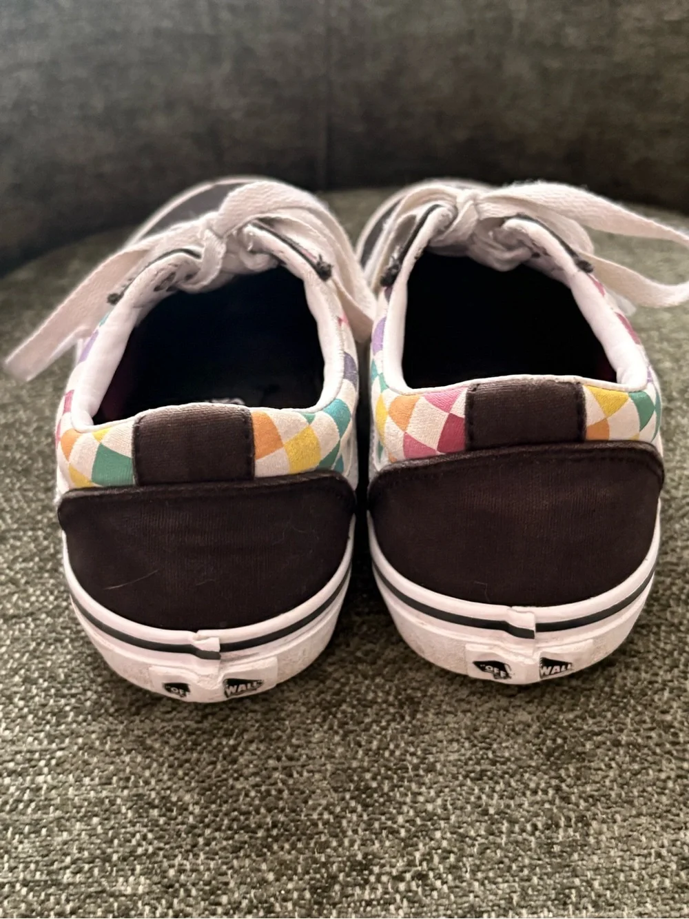 Kids Vans Black Checkered Low-Top youth 3.5